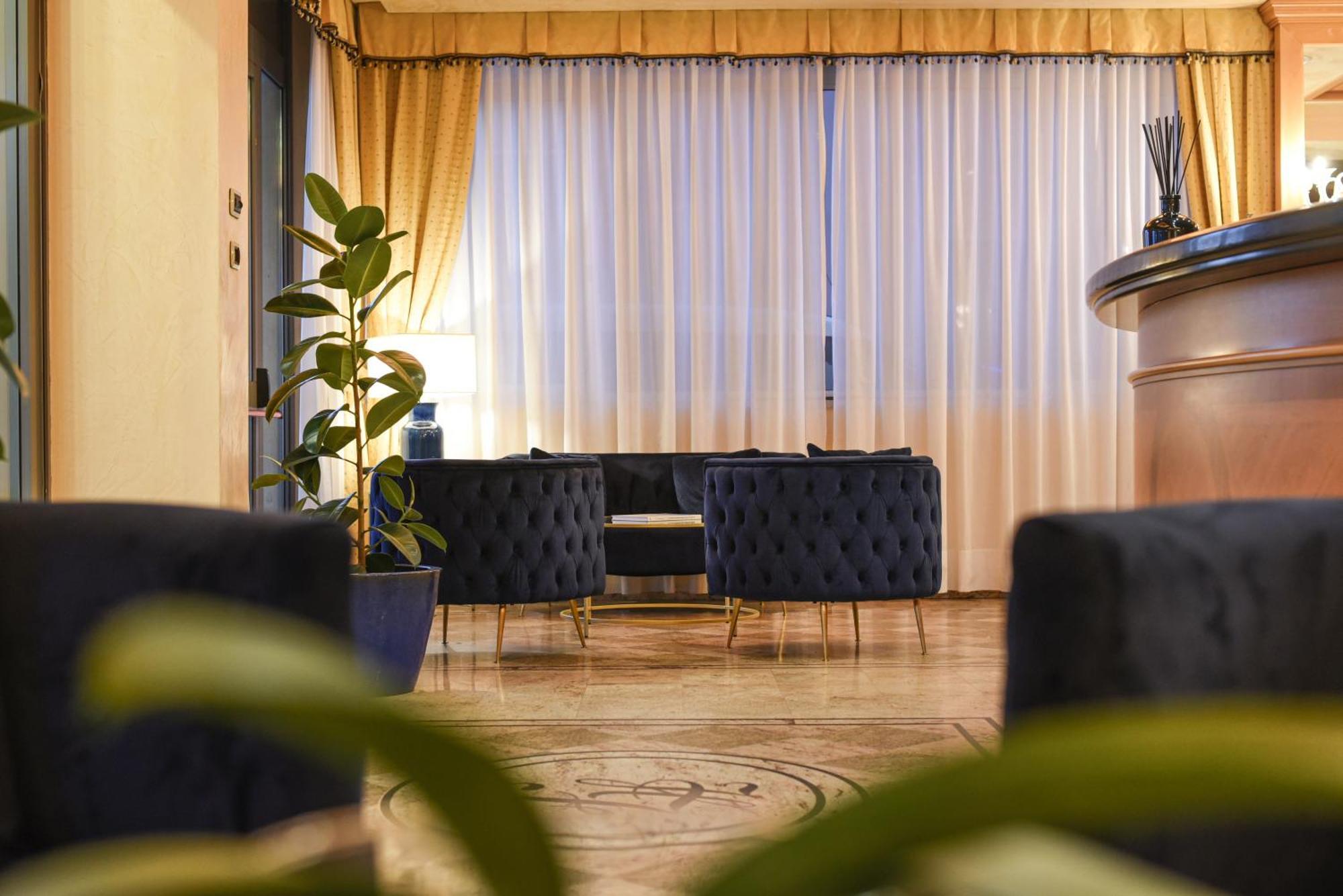 Hotel Florida Lerici Esterno foto