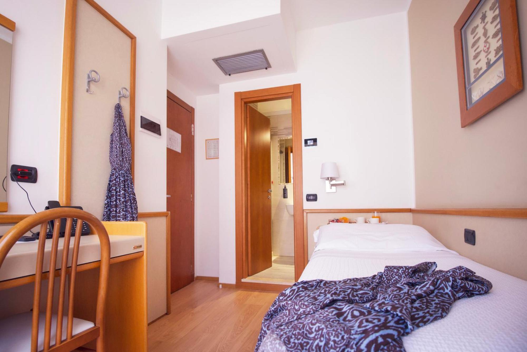 Hotel Florida Lerici Esterno foto