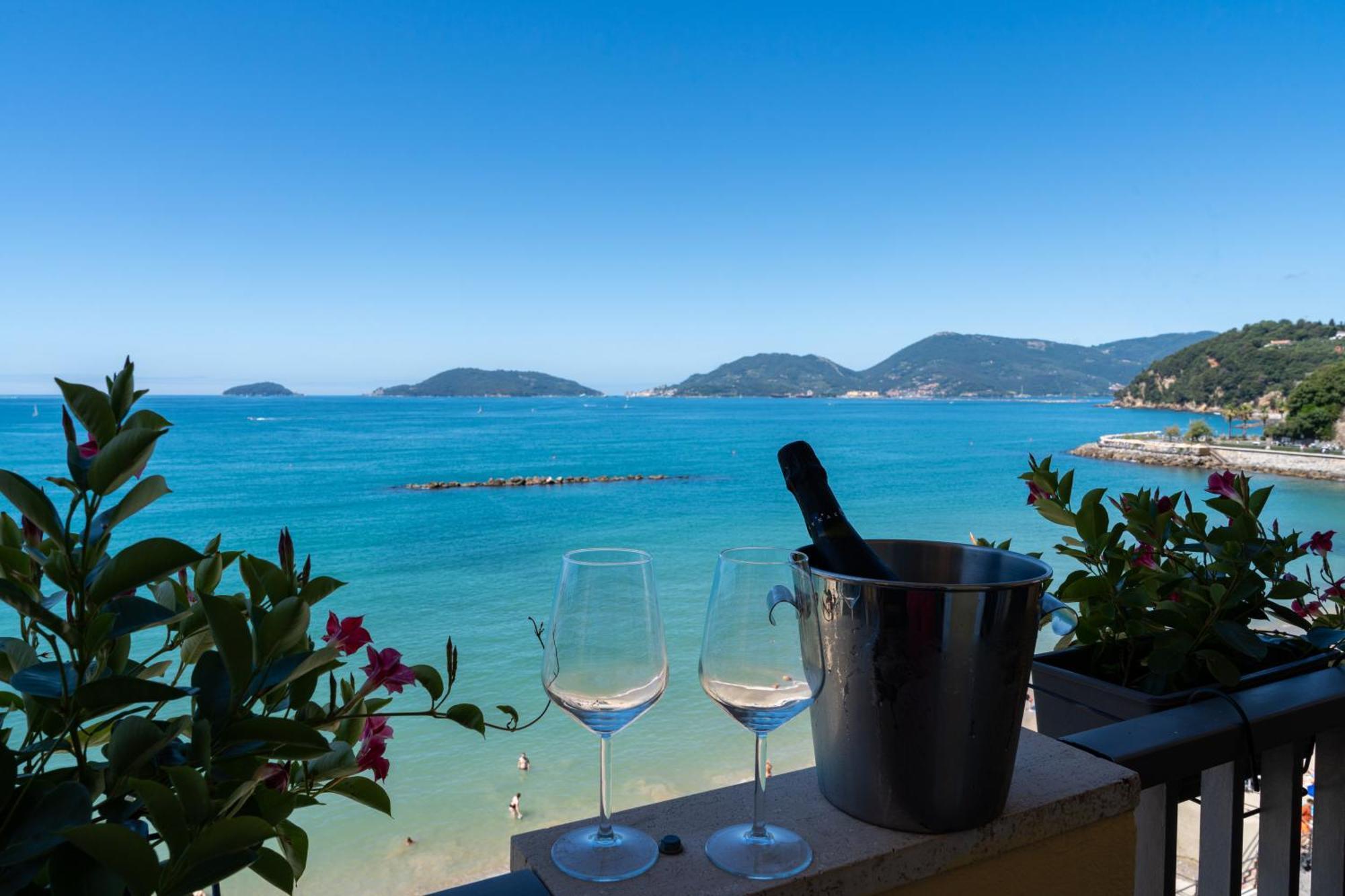 Hotel Florida Lerici Esterno foto