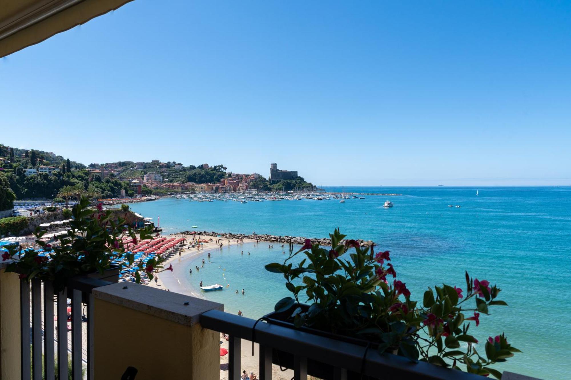 Hotel Florida Lerici Esterno foto