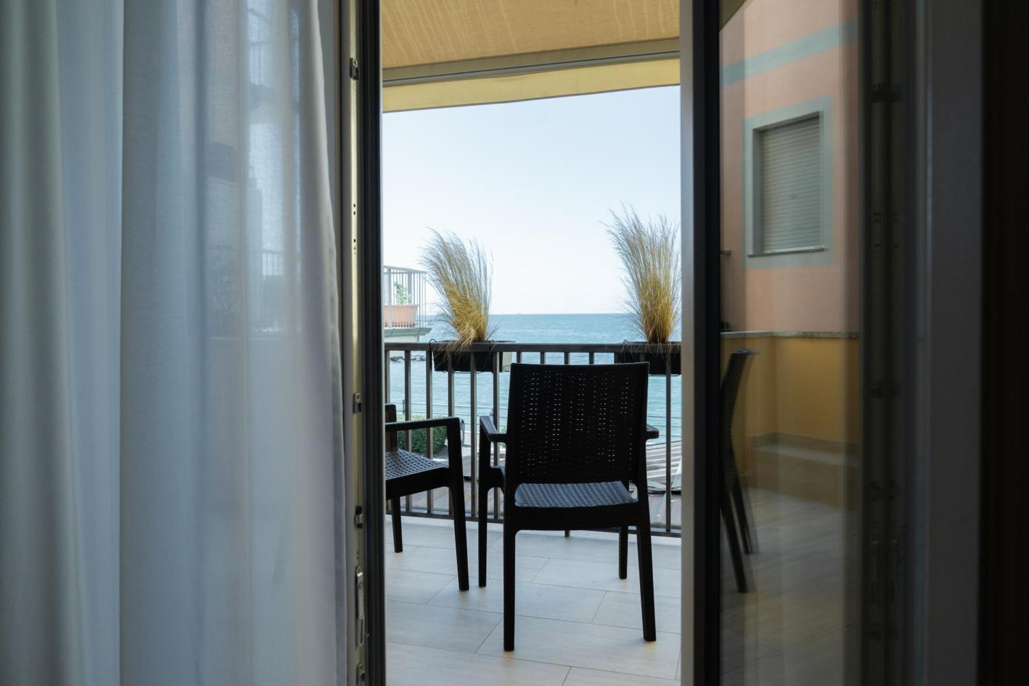 Hotel Florida Lerici Esterno foto